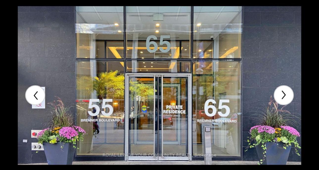 2-Bdrm And 1 Den 3 Bed Condo With 2 Bath - Walking Distance To Scotiabank Arena, Cn Tower, Union Station, Ripleys With Free Parking Торонто Екстер'єр фото